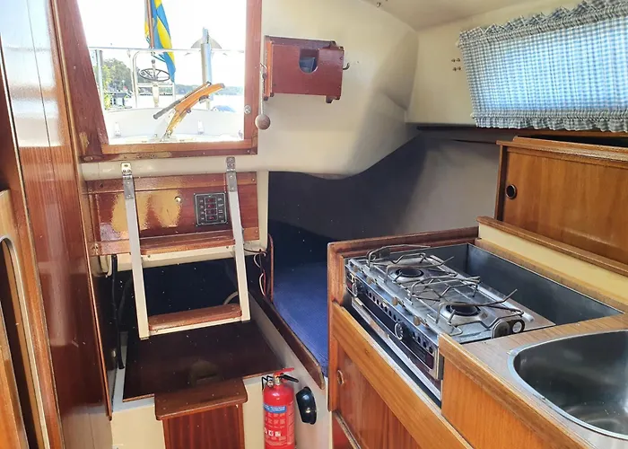 Yacht Albin 79